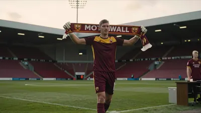 Motherwell goalkeeper Calum Ward seals QPR move